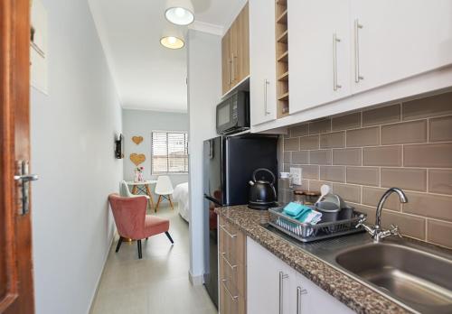Sea Breeze Apartments - Cape Town