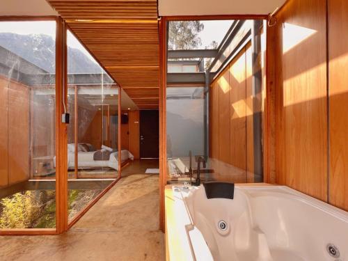 Deluxe volcan Primeras suites colgantes del mundo in Lligua