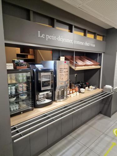 B&B Hôtel corbeil-essonnes - image 8