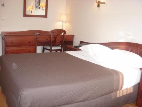 Cosmotel Hotel - image 9