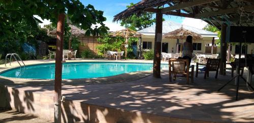 The Shark's Tail Dive Resort