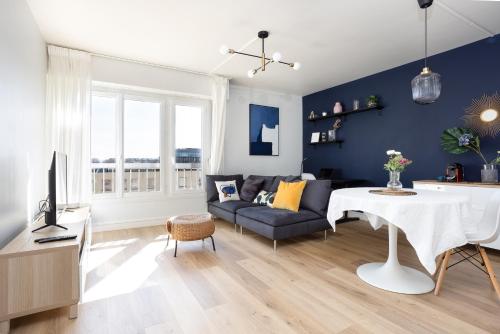 Renovated apartment metro, parking included, near Porte Versaille - Location saisonnière - Vanves