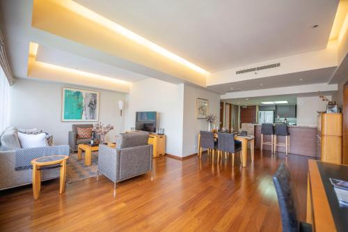 Shanghai Centre Serviced Apartment Shanghai Centre Serviced Apartment