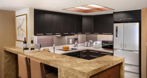 Shanghai Centre Serviced Apartment Shanghai Centre Serviced Apartment