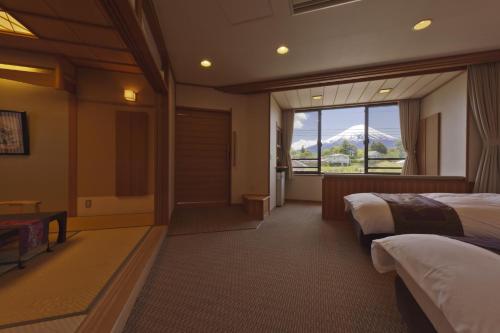 Room with Tatami Area and Mt.Fuji View - Low Floor