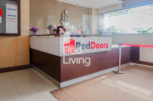 Redliving Apartemen Emerald Tower - Bion Apartel 2 Tower South