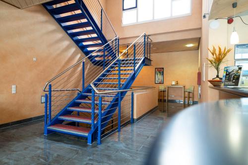 ردهة, ates Hotel Kehl in كيهل