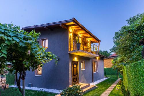 Guest house Anna-Maria - Accommodation - Velingrad