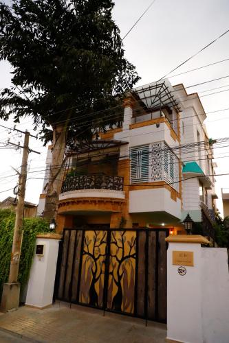 Aura Homestay Royal Villa