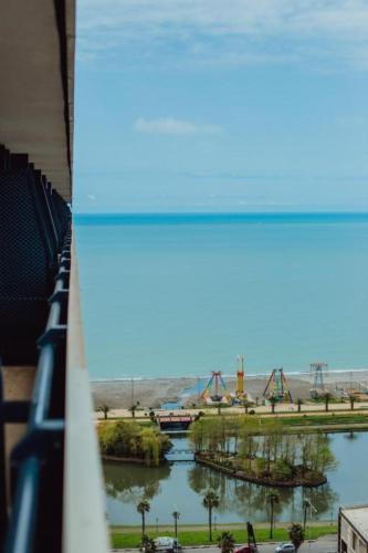 Deluxe Sea View Aparthotel In Orbi City Batumi