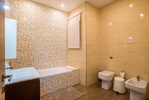 Sea Bank Villa Apartments - image 4