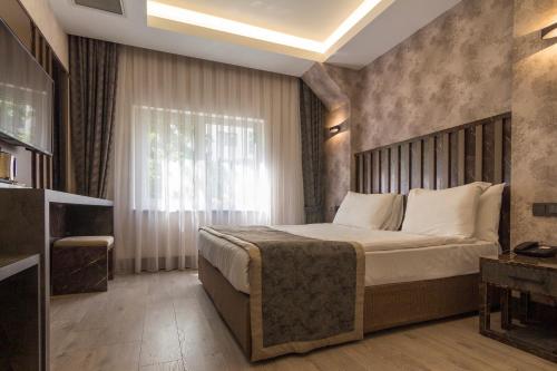 Ankara Royal Hotel - image 4