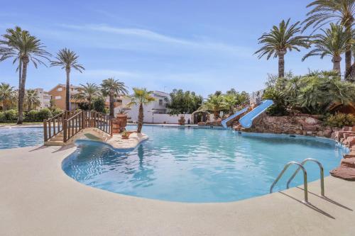  JOIVY Bright Flat in the Perfect Centre of Genoa, Ferienwohnung in Genua