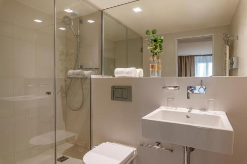 9Hotel Opera - image 4