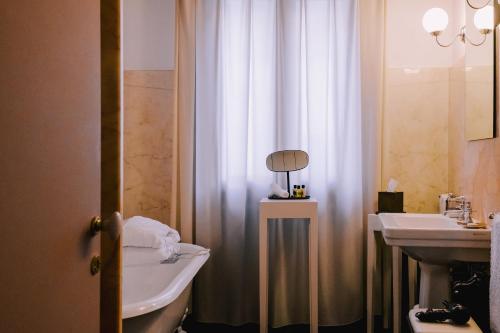 397155253 Maison Matilda - Luxury Rooms & Breakfast