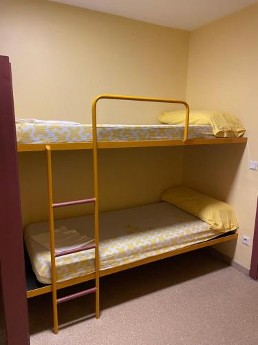 Alberg La Molina Xanascat - image 9