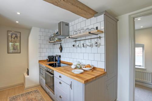 кухня, Ostlers Loft in Чіппінг Кемпден