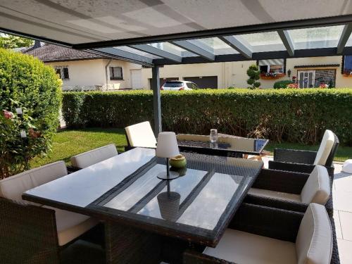 Kert, Ferienhaus mit zwei separaten 4 Sterne Wohnungen bei Limburg in Hunfelden