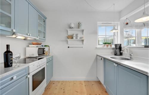 Kitchen, Apartment Badevej X in Sondervig