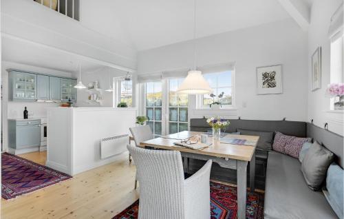 Kitchen, Apartment Badevej X in Sondervig