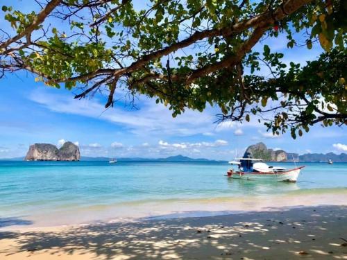 Koh Ngai Sea Open Resort 3