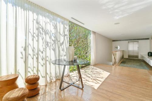 Have stunning fun with the whole family at this stylish place