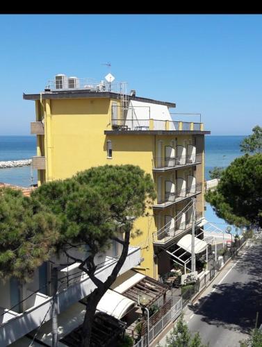 ホテル クローザル