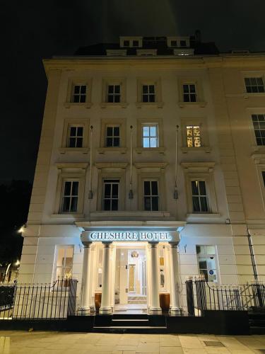Cheshire Hotel – London, 07