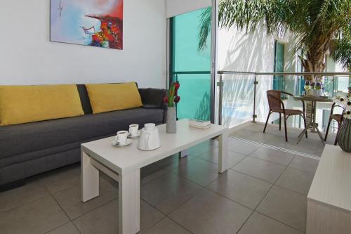 Niovi - Coralli Beachfront Apartment - image 3