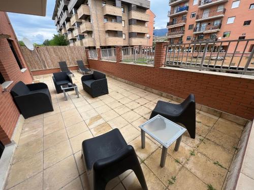 Apartamento en Sabiñánigo con amplia y soleada terraza
