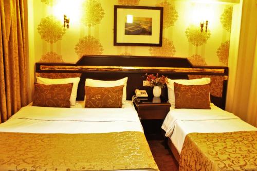 Standard Triple Room image 1