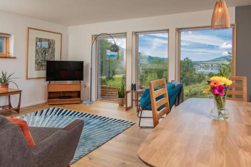 Cuillrigh - Luxury house, loch & mountain views, Portree (foto 2)