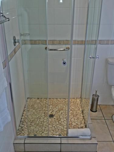 Luxury Double Room image 10