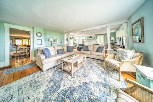 Private Waterfront Lake Erie Home with BBQ Patio - image 6