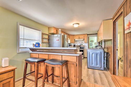 Amelia Island Oceanfront Cottage with Deck and Grill! - image 14