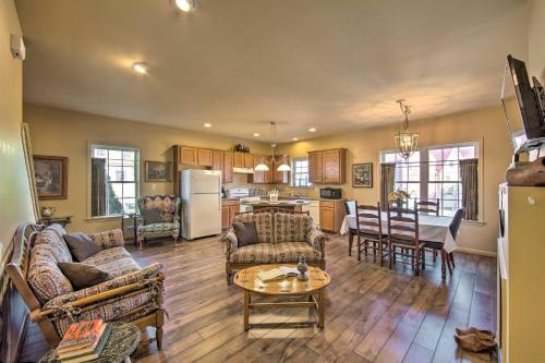 Historic Townhouse in Bavarian-Style Neighborhood! - image 11