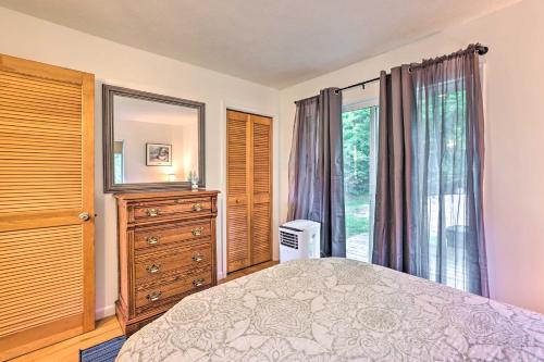 Secluded Bass Lake Cabin 9 Mi to Traverse City! - image 39