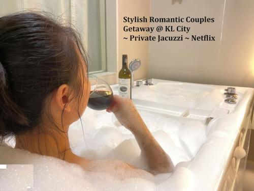 Stylish Romantic Couples Getaway at KL City 1419, Kuala Lumpur