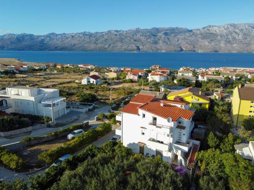  Apartments with a parking space Razanac, Zadar - 6919 in Ražanac
