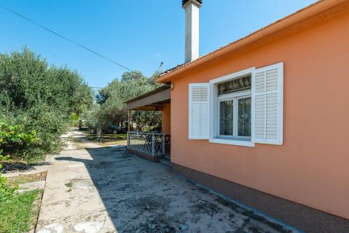  Apartments with a parking space Bibinje, Zadar - 12270 in Bibinje