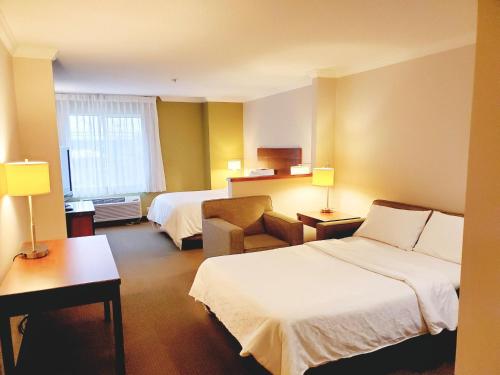 Holiday Inn Express Hotel & Suites Portland-Northwest Downtown