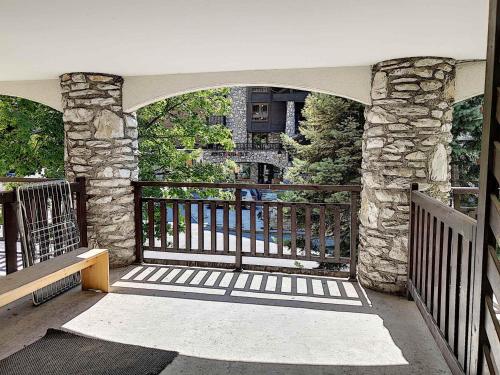 Studio Cabine Bien Équipé · Centre Val-d'Isère · Balcon & Terrasse Exposée Sud - FR-1-518-105