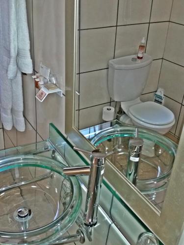Luxury Twin Room image 2