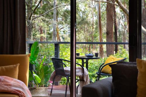 Erkély/terasz, Selo Retreat- escape to this forest retreat in Wheatsheaf