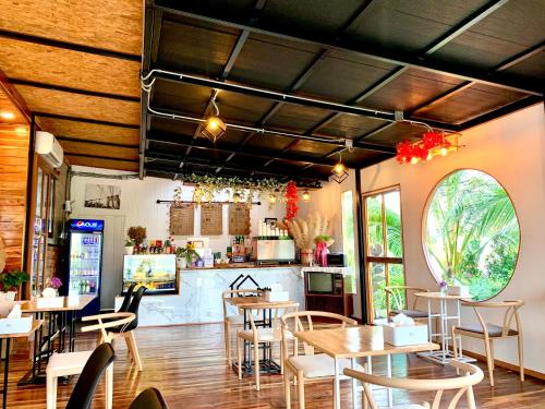 นอร์ดิกเฮ้าส์ แอนด์ คอฟฟี่หนองบัวลำภู in Mueang Nong Bua Lam Phu