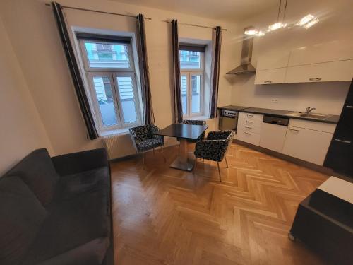CozyNite Premium Apartment Hundertwasser, Vídeň