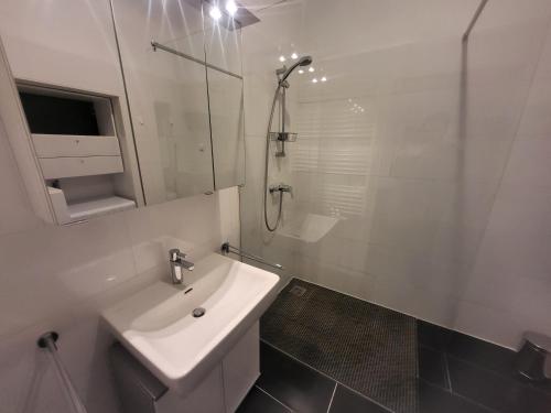 CozyNite Premium Apartment Hundertwasser, Vídeň (fotografie 2)