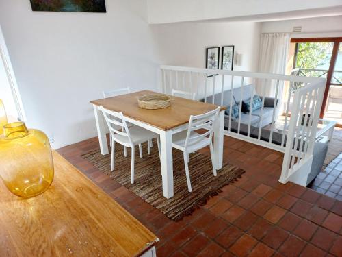 Facilities, 2 Bedroom Lagoon Villa Sanlameer Estate, with water tank & UPS in Southbroom