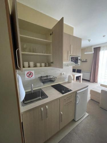 Lucky Kop Apartmani & Restoran - image 12