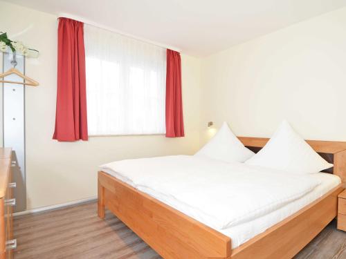 Two-Bedroom House image 10